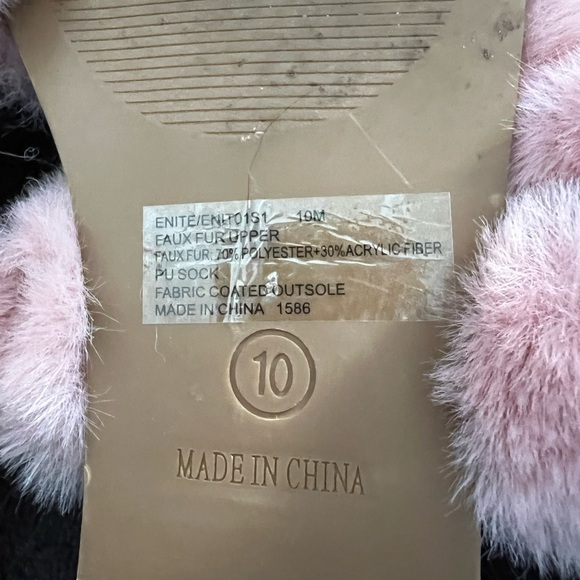 STEVE MADDEN Enite Slide Sandal Pink Faux Fur Furry Slip On Slippers Shoes 10 - Picture 4 of 5